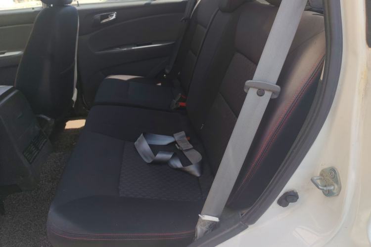 Used BAW Beijing BW007 2015 2.0L two-wheel drive Comfort version Left Rear Seat