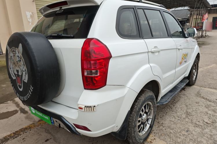 Used BAW Beijing BW007 2015 2.0L two-wheel drive Comfort version Rear Right 45 Deg