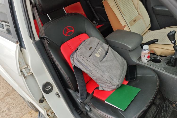 Used BAW Beijing BW007 2015 2.0L two-wheel drive Comfort version Right Front Seat