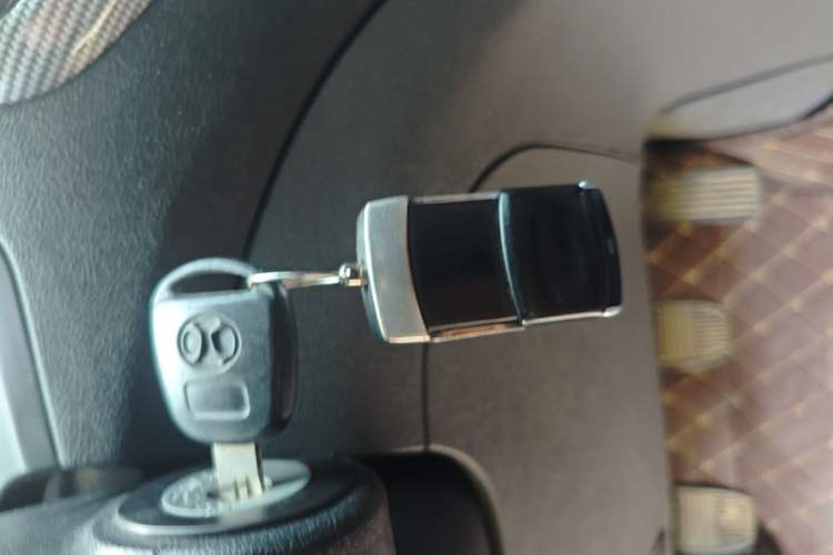 Used BAW Beijing BW007 2015 2.0T Two-Wheel Drive Luxury Edition Vehicle Key