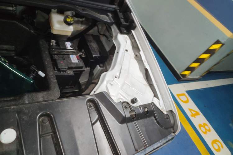 Used BAW Free Kingdom vala 2025 All-Electric Version Engine Bay Left