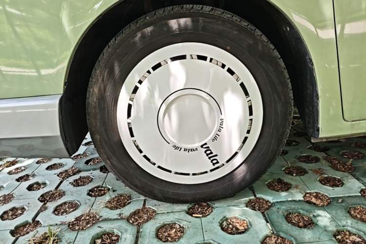 Used BAW Free Kingdom vala 2025 Pure Electric Pro Left Front Wheel Hub