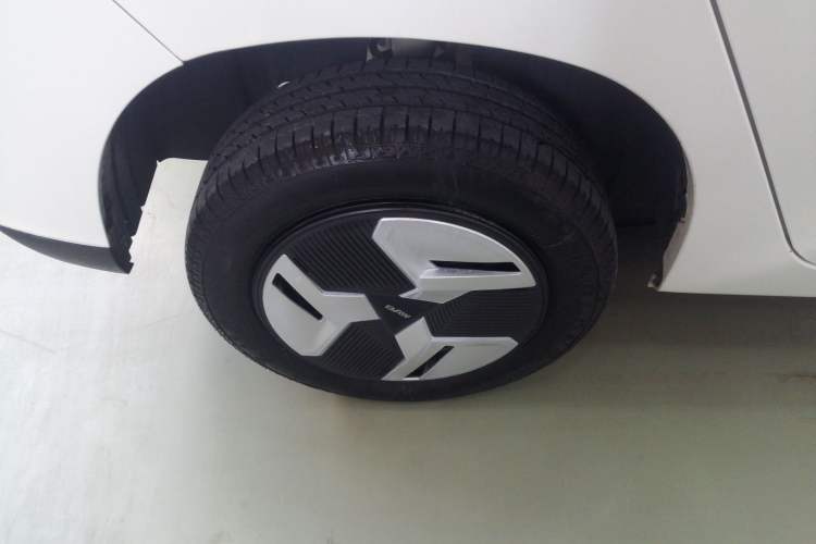 Used BAW Jiabao 2023 Light Enjoyment Edition Right Rear Wheel Hub