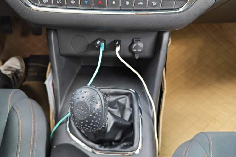 Used BAW Kaluli 2023 2.0L Manual Standard Wheelbase Youth Edition Gear Lever