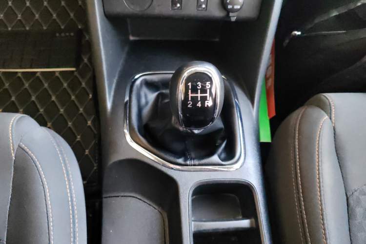Used BAW Kaluli 2023 2.0L Manual Long Wheelbase Struggle Edition Gear Lever