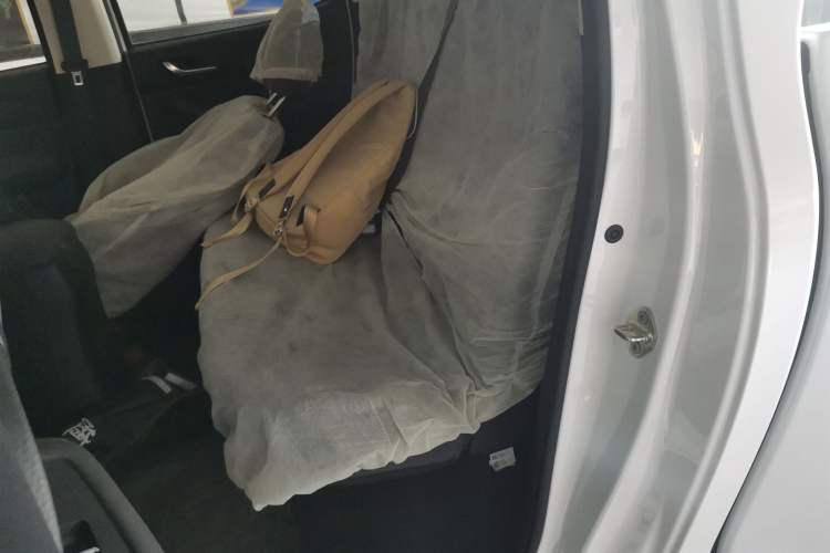 Used BAW Kaluli 2023 2.0L Manual Standard Wheelbase Youth Edition Left Rear Seat