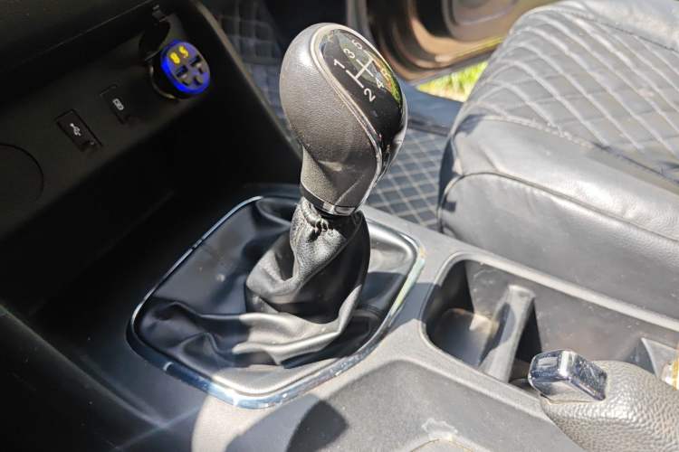 Used BAW Kaluli 2023 2.0L Manual Long Wheelbase Struggle Edition Gear Lever