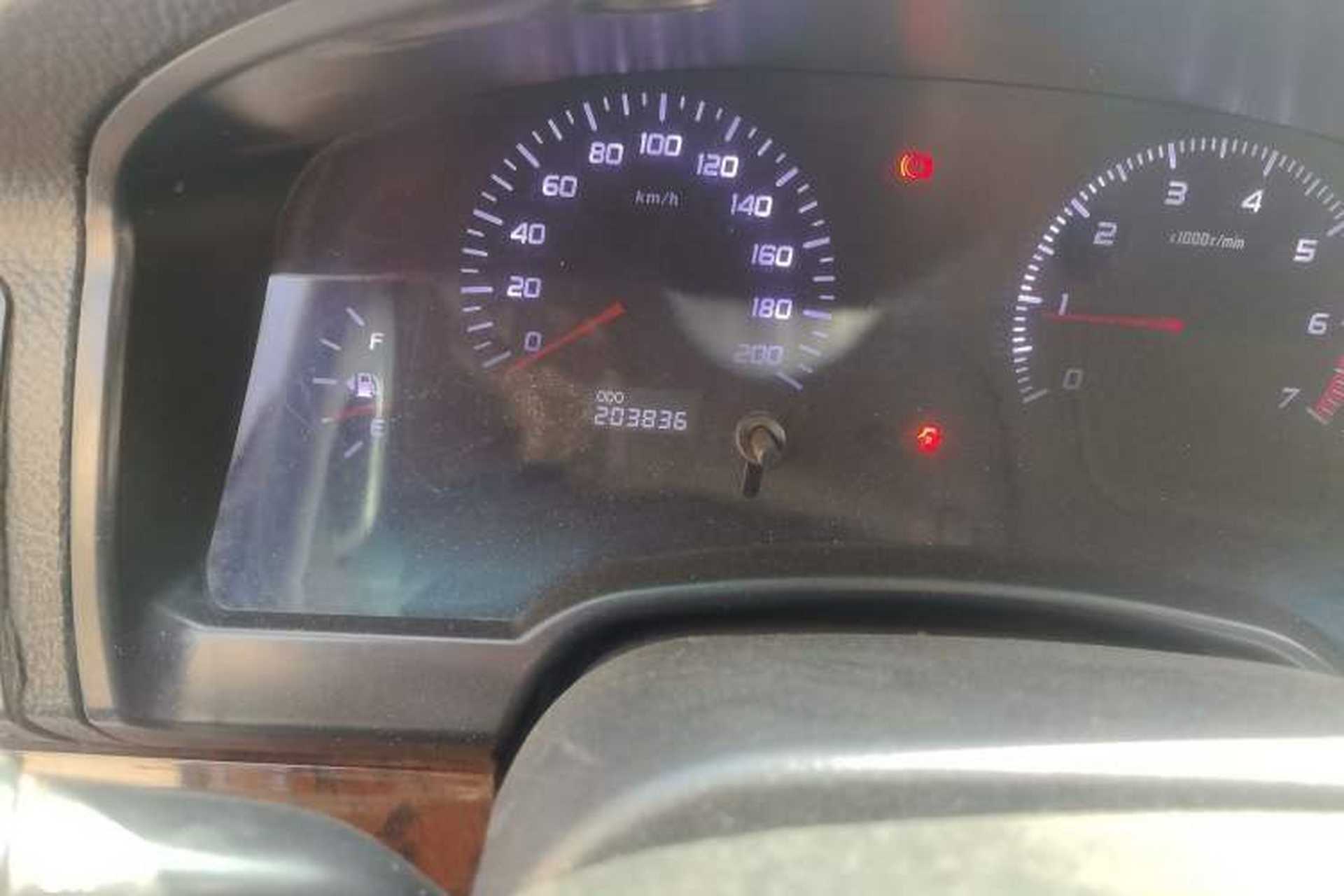 Used BAW Luba 2012 2.7L four-wheel drive version Odometer Close Up