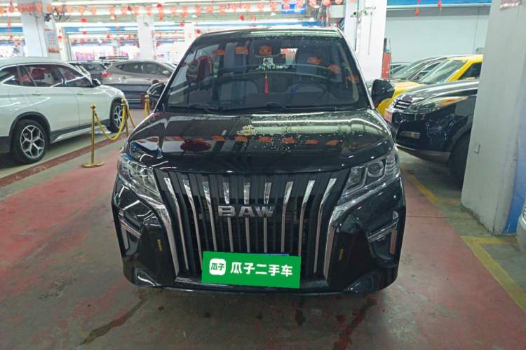 Used BAW Ruisheng Ace M7 2025 2.0L Automatic Long Wheelbase Flagship Version 7 Seats Front