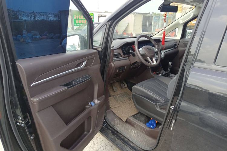 Used BAW Ruisheng Ace M7 2023 1.6L Long Wheelbase Wealth Creation Version 7 Seats Left Front Seat