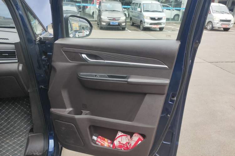Used BAW Ruisheng Ace M7 2023 1.6L Long-wheelbase Business Version 7 Seats Right Front Door Interior