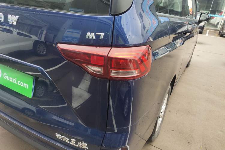 Used BAW Ruisheng Ace M7 2023 1.6L Long-wheelbase Business Version 7 Seats Right Rear Taillight