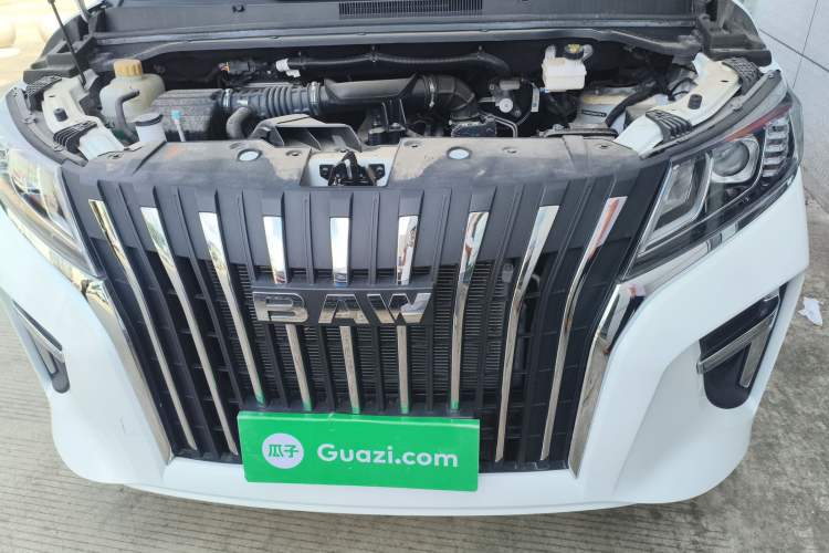 Used BAW Ruisheng Ace M7 2023 1.6L Standard Wheelbase Luxury Commercial Version 7 Seats Engine Bay