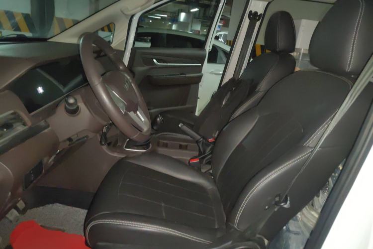 Used BAW Ruisheng Ace M7 2023 1.6L Long Wheelbase Wealth Creation Version 7 Seats Left Front Seat