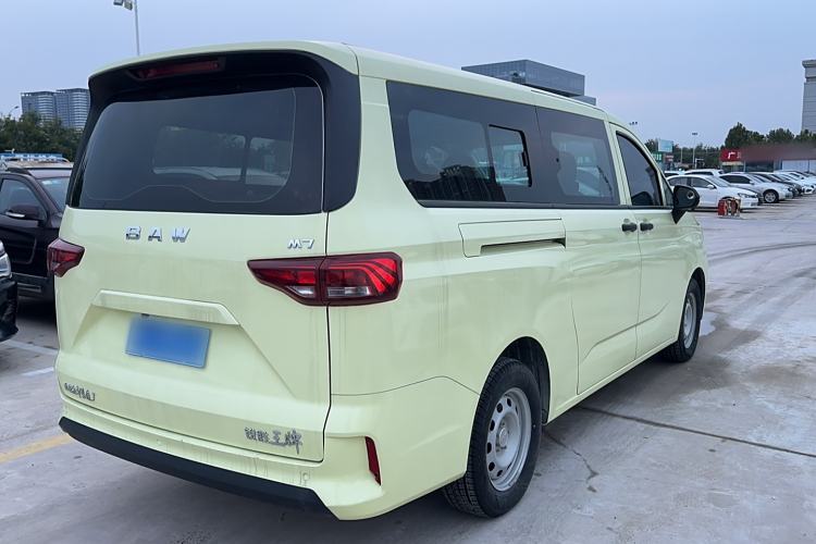 Used BAW Ruisheng Ace M7 2023 1.6L Long Wheelbase Wealth Creation Version 7 Seats Exterior 3