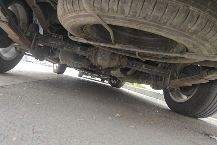 Used BAW Ruisheng Ace M7 2023 1.6L Standard Wheelbase Enjoy Edition 7-seater Chassis Rear