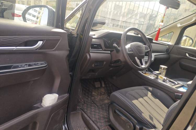 Used BAW Ruisheng Ace M7 2023 2.0L Automatic Long Wheelbase Enjoyment Version 7 Seats Driver Seat