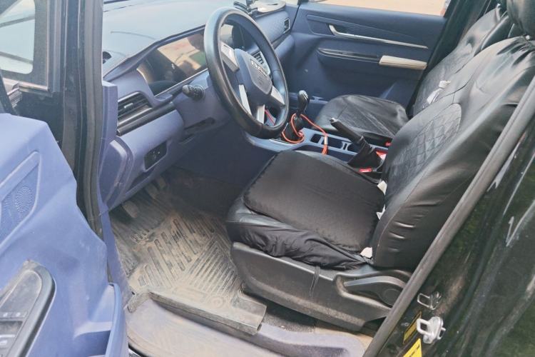 Used BAW Ruisheng Ace M7 2023 2.0L CNG Long-wheelbase Business Version 7-seater Driver Seat