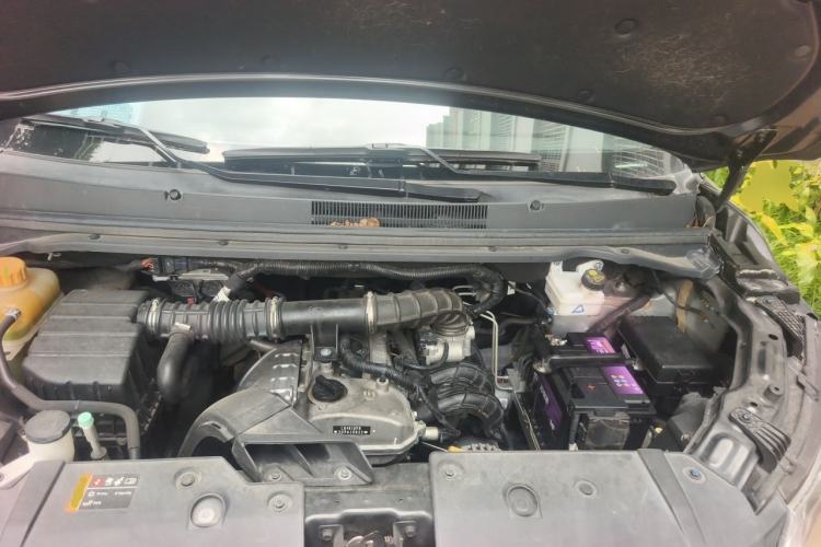 Used BAW Ruisheng Ace M7 2023 2.0L Automatic Long-wheelbase Business Version 7 Seats Engine Bay