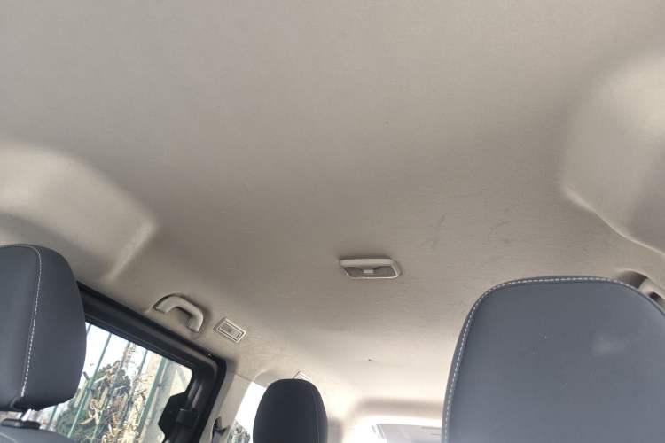 Used BAW Ruisheng Ace M7 2023 2.0L Automatic Long Wheelbase Enjoyment Version 7 Seats Headliner