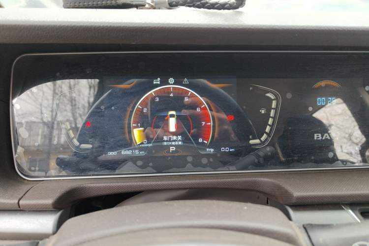 Used BAW Ruisheng Ace M7 2023 2.0L Automatic Long-wheelbase Business Version 7 Seats Instrument Cluster