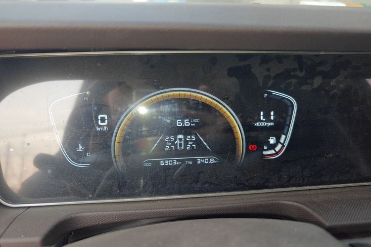 Used BAW Ruisheng Ace M7 2023 2.0L Long Wheelbase Entrepreneur Edition 2 Seats Instrument Cluster
