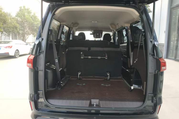 Used BAW Ruisheng Ace M7 2023 1.6L Standard Wheelbase Wealth Creation Version 7 Seats Interior 5