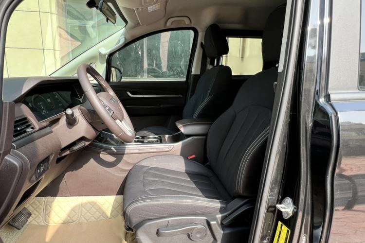 Used BAW Ruisheng Ace M7 2023 2.0L Automatic Long Wheelbase Enjoyment Version 7 Seats Left Front Seat