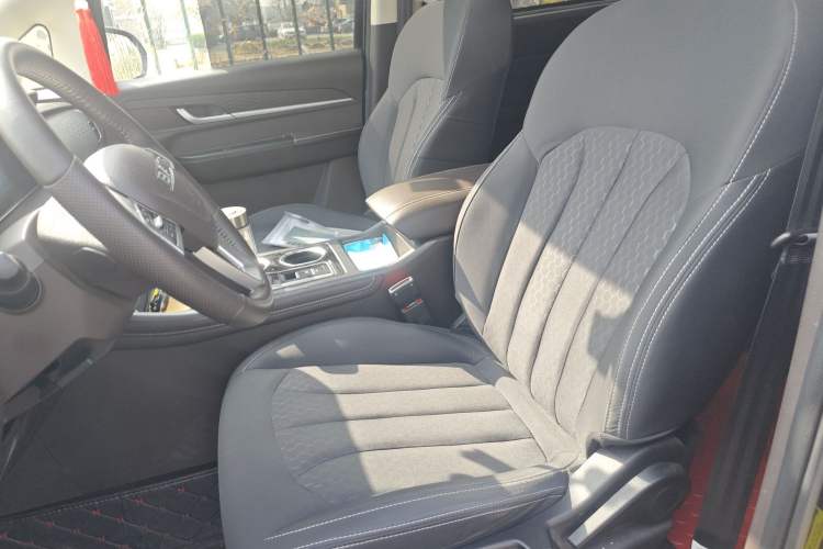 Used BAW Ruisheng Ace M7 2023 2.0L Automatic Long Wheelbase Enjoyment Version 7 Seats Left Front Seat