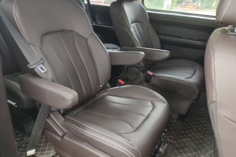 Used BAW Ruisheng Ace M7 2023 2.0L Long-wheelbase Executive Version 9 Seats Left Rear Seat