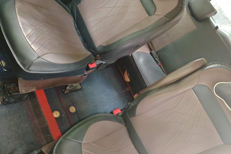 Used BAW Ruisheng Ace M7 2023 2.0L CNG Long Wheelbase Enjoyment Version 7 Seats Left Rear Seat