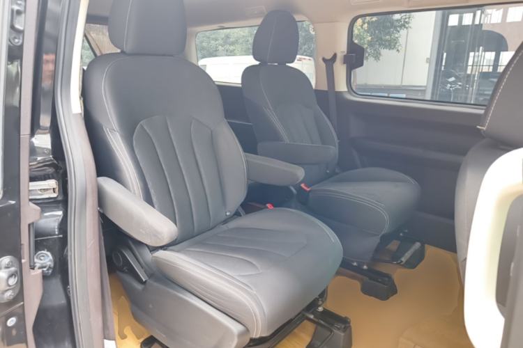 Used BAW Ruisheng Ace M7 2023 2.0L Long Wheelbase Enjoyment Version 7 Seats Left Rear Seat