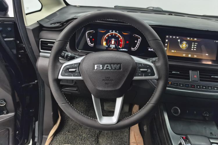 Used BAW Ruisheng Ace M7 2023 2.0L Automatic Long-wheelbase Business Version 7 Seats Steering Wheel