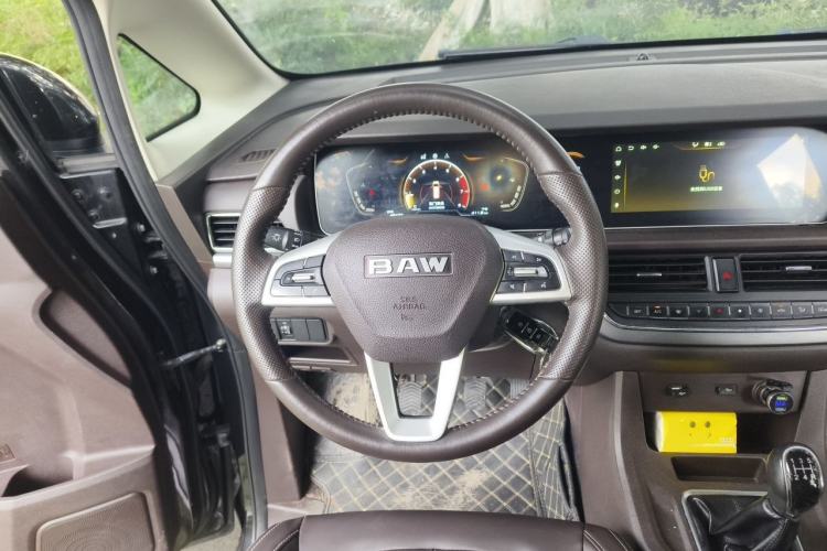 Used BAW Ruisheng Ace M7 2023 2.0L Long-wheelbase Executive Version 9 Seats Steering Wheel