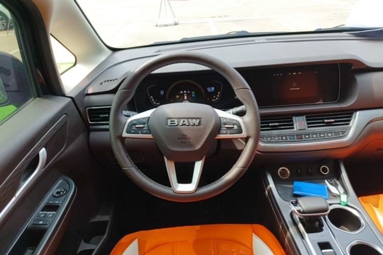 Used BAW Ruisheng Ace M7 2023 2.0L Automatic Long Wheelbase Enjoyment Version 7 Seats Steering Wheel
