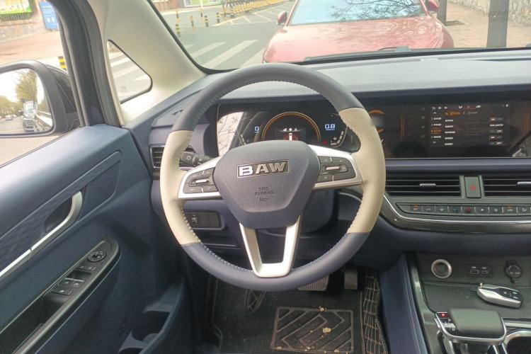 Used BAW Ruisheng Ace M7 2023 2.0L Automatic Long Wheelbase Enjoyment Version 7 Seats Steering Wheel