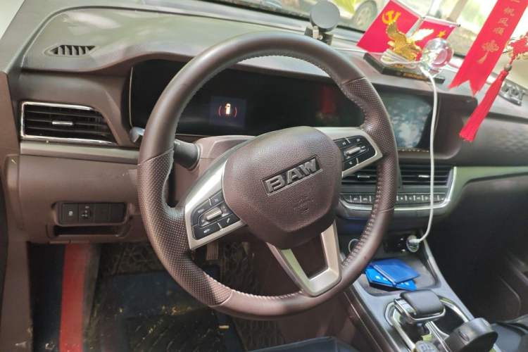 Used BAW Ruisheng Ace M7 2023 2.0L CNG Long Wheelbase Enjoyment Version 7 Seats Steering Wheel