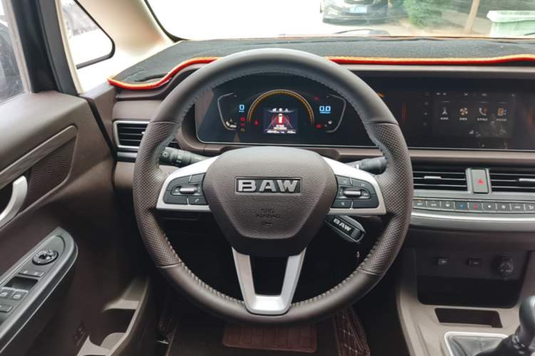 Used BAW Ruisheng Ace M7 2023 2.0L Long Wheelbase Enjoyment Version 7 Seats Steering Wheel