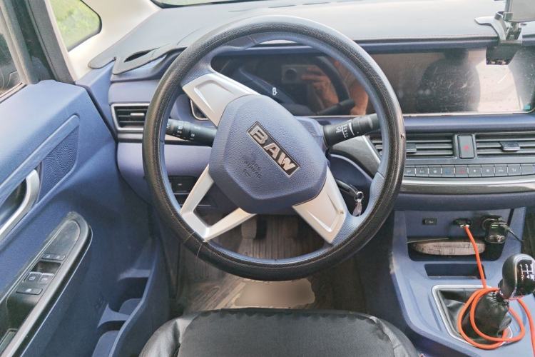 Used BAW Ruisheng Ace M7 2023 2.0L CNG Long-wheelbase Business Version 7-seater Steering Wheel