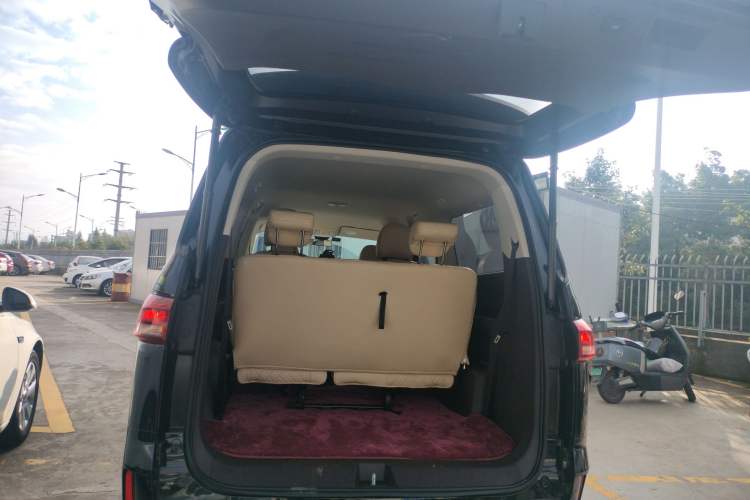 Used BAW Ruisheng Ace M7 2023 2.0L Automatic Long-wheelbase Business Version 7 Seats Trunk