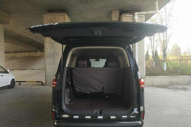 Used BAW Ruisheng Ace M7 2023 2.0L Long Wheelbase Enjoyment Version 7 Seats Trunk