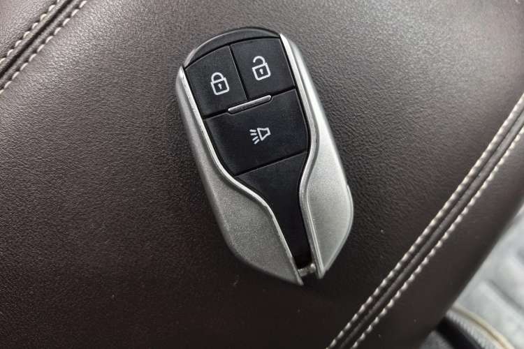 Used BAW Ruisheng Ace M7 2023 2.0L Automatic Long-wheelbase Business Version 7 Seats Vehicle Key
