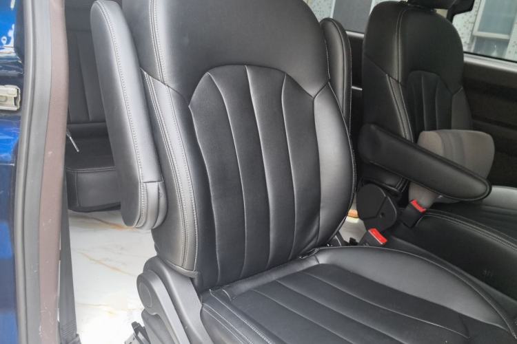 Used BAW Ruisheng Ace M7 2023 2.0L Automatic Long Wheelbase Enjoyment Version 7 Seats Left Rear Seat
