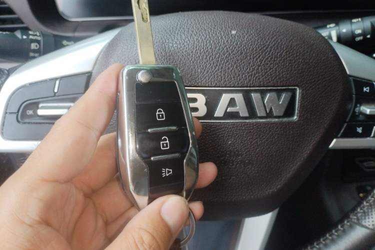 Used BAW Ruisheng Ace M7 2023 2.0L Long-wheelbase Business Version 7 Seats Vehicle Key