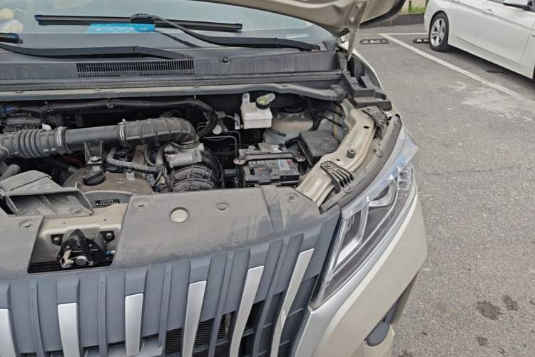 Used BAW Ruisheng Ace M7 2023 2.0L Long Wheelbase Wealth Creation Version 7 Seats Engine Bay Left