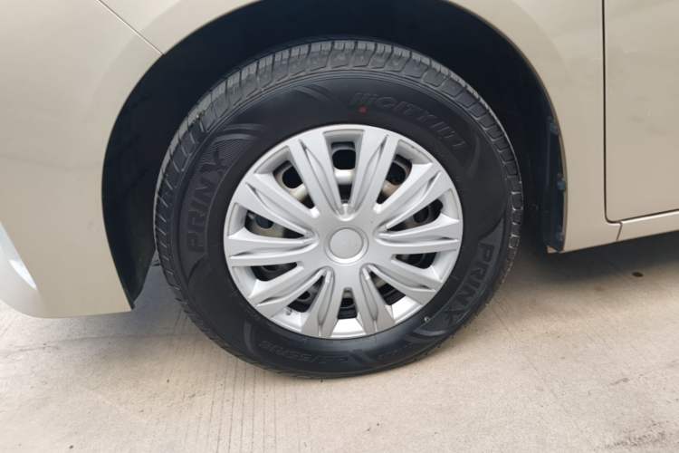 Used BAW Ruisheng Ace M7 2023 2.0L Long Wheelbase Wealth Creation Version 7 Seats Left Front Wheel Hub
