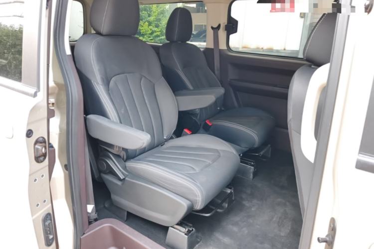 Used BAW Ruisheng Ace M7 2023 2.0L Automatic Long Wheelbase Enjoyment Version 7 Seats Left Rear Seat