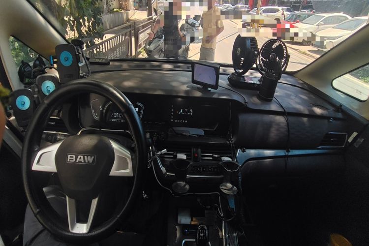 Used BAW Ruisheng Ace M7 2023 2.0L CNG Long Wheelbase Entrepreneur Edition 2 Seats Center Console