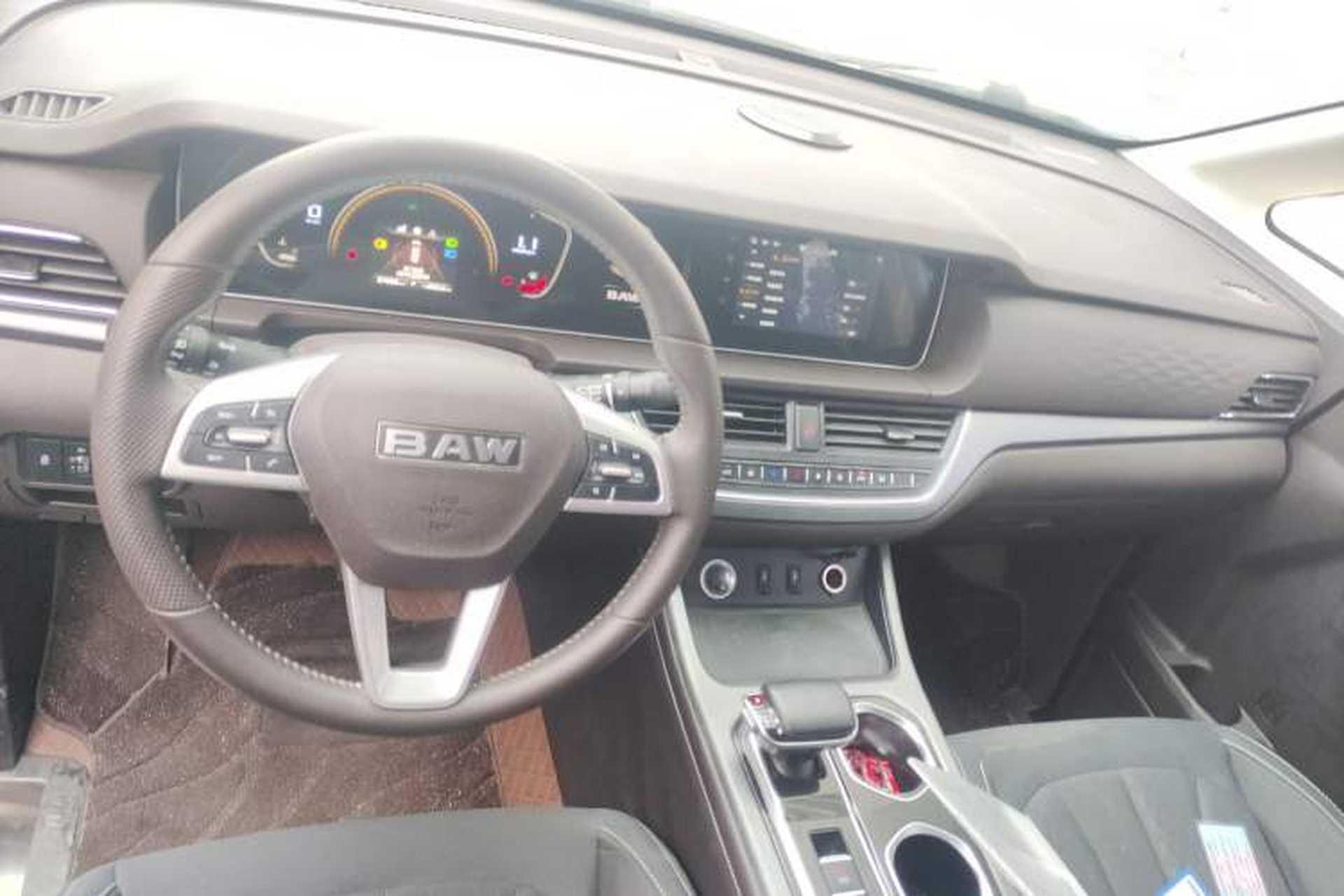 Used BAW Ruisheng Ace M7 2023 2.0L Automatic Long Wheelbase Enjoyment Version 7 Seats Center Console