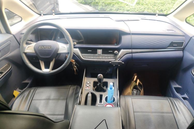 Used BAW Ruisheng Ace M7 2023 1.6L Standard Wheelbase Wealth Creation Version 7 Seats Center Console